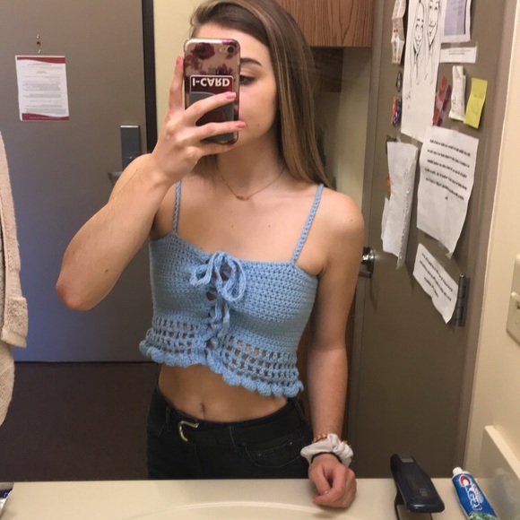 Homemade Caged Scallop Knit Crochet Crop Top - Picture 4 of 4